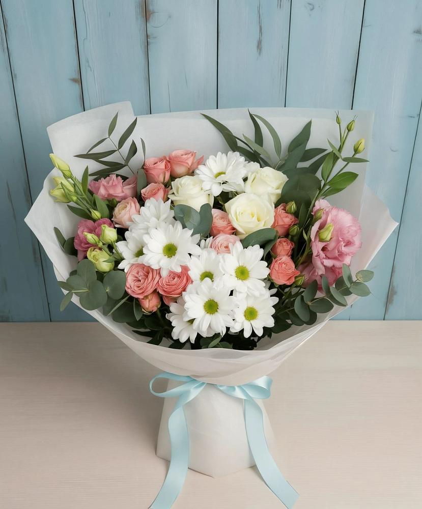 Букет цветов из: Розы, Лизиантусы и Хризантемы в Новом Торъяле