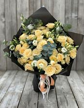 Букет цветов из:  Розы и Лизиантусы в Новом Торъяле