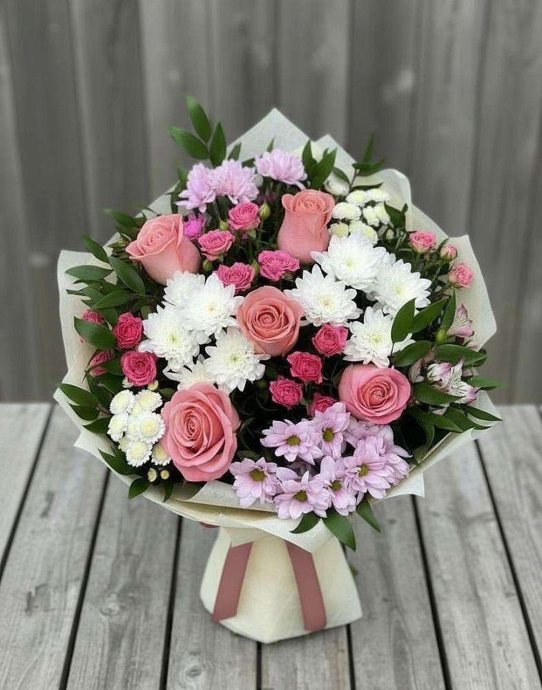Букет цветов из: Альстромерии, Гвоздики, Розы и Хризантемы в Новом Торъяле