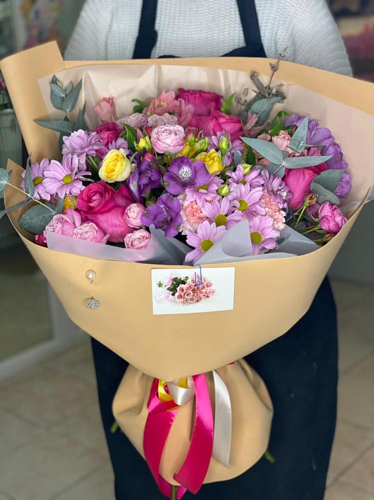 Букет цветов из: Хризантемы, Гвоздики и Альстромерии в Новом Торъяле