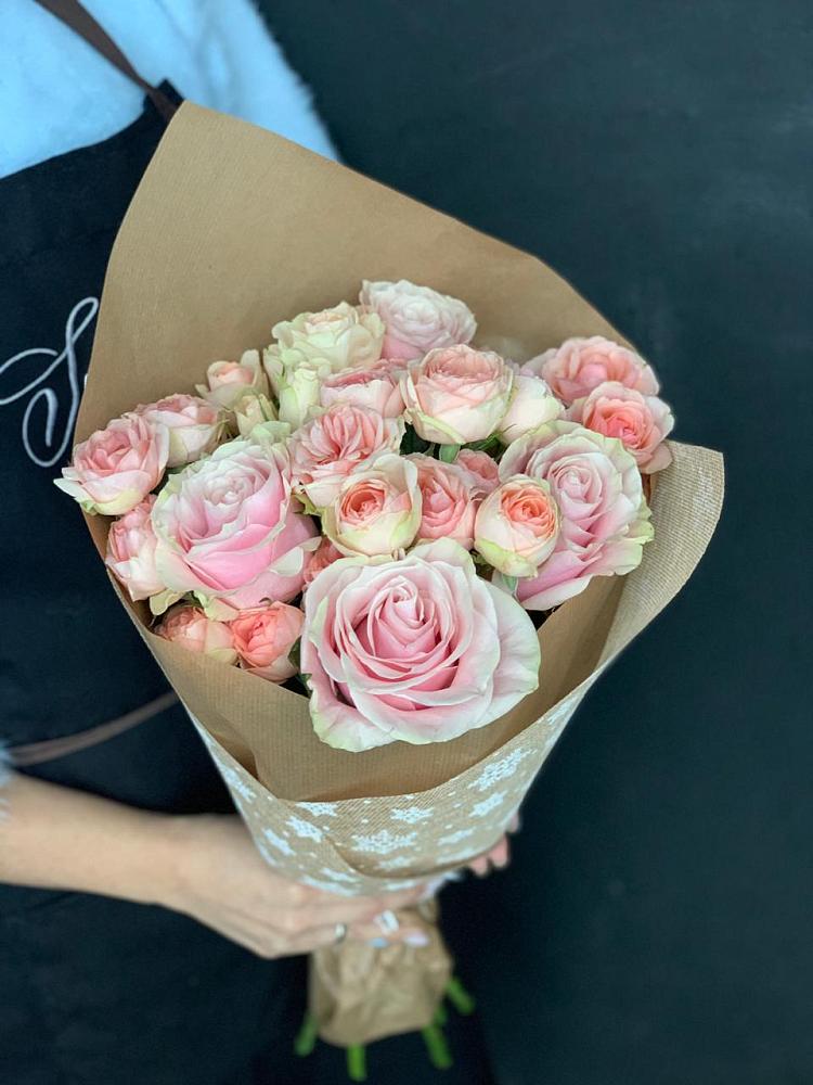 Букет цветов из: Хризантемы и Розы в Новом Торъяле