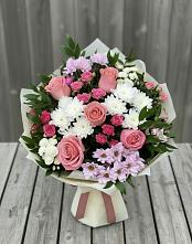 Букет цветов из:  Альстромерии, Гвоздики, Розы и Хризантемы в Новом Торъяле