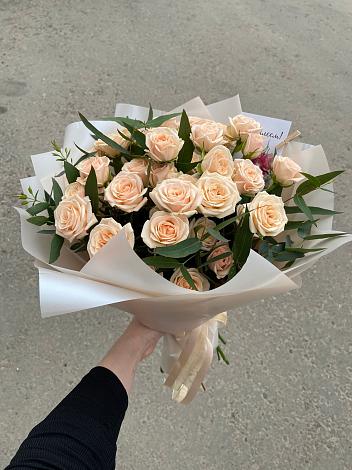 Букет Кремовые розы Латте в Новом Торъяле