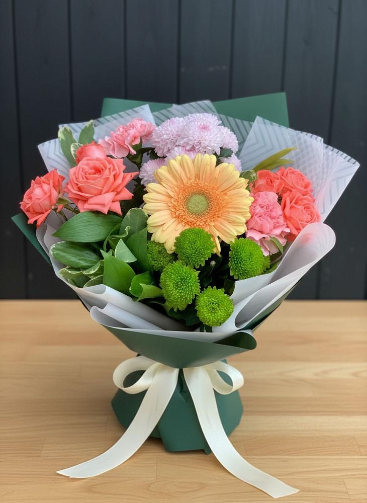Букет цветов из: Гвоздики, Розы, Герберы и Хризантемы в Новом Торъяле